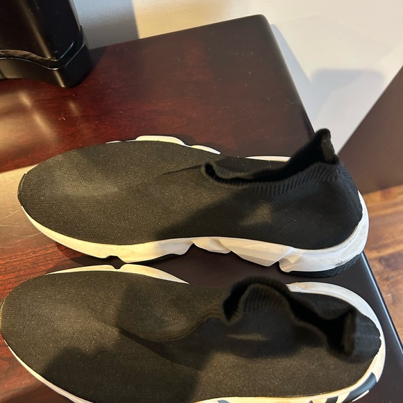 Balenciaga Black Knit High-Top Sneakers - Picture 3 of 9